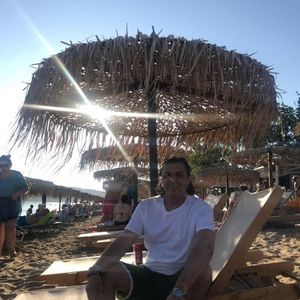 Meet your Posher, Vasilios